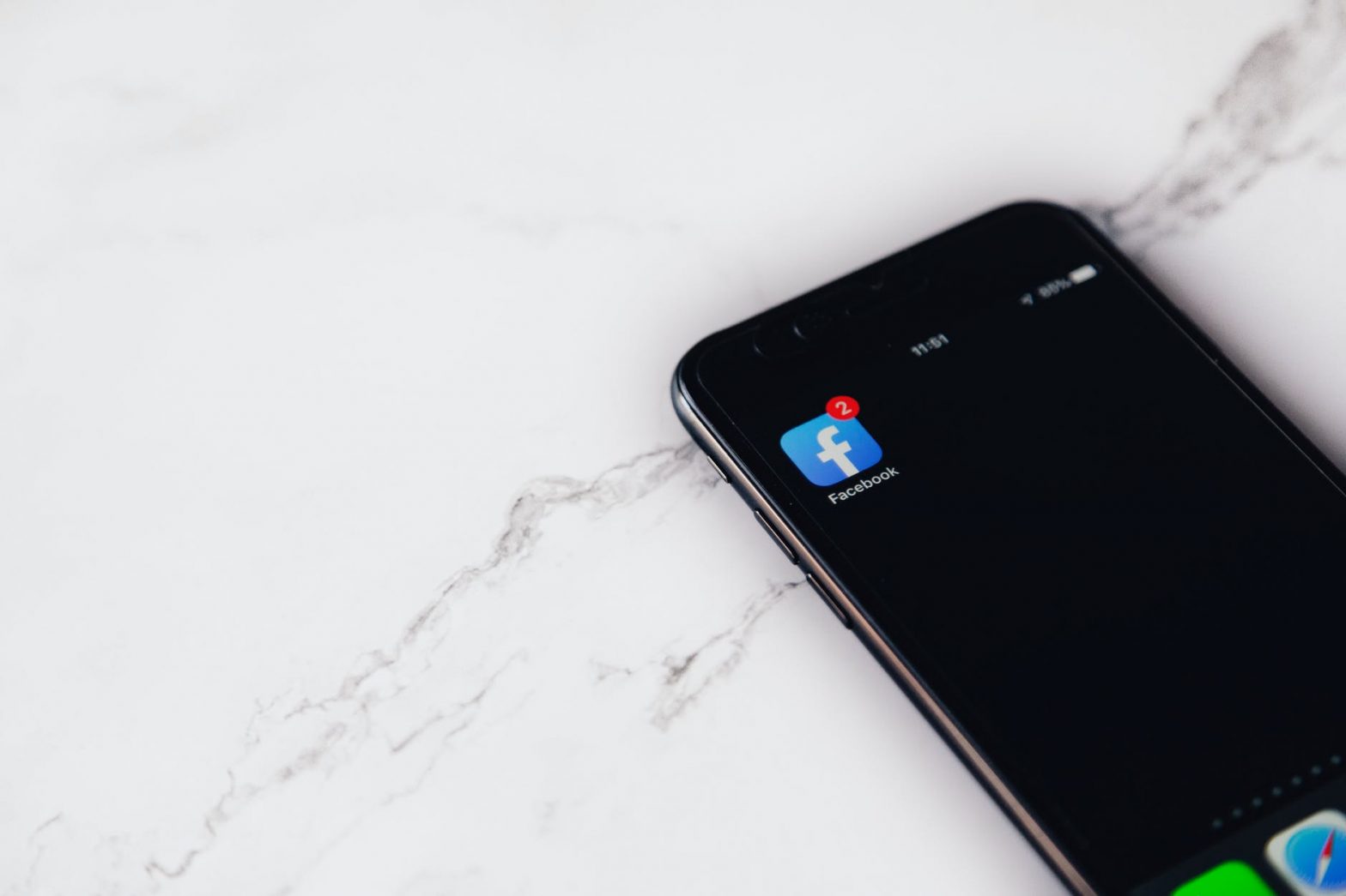 close up photo of smartphone